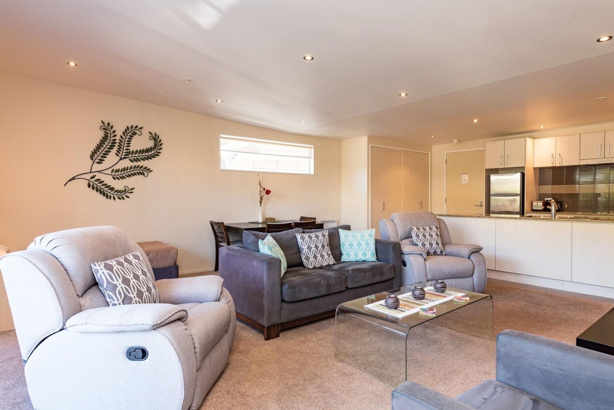 Edgewater Palms Apartments Пайхия Екстериор снимка
