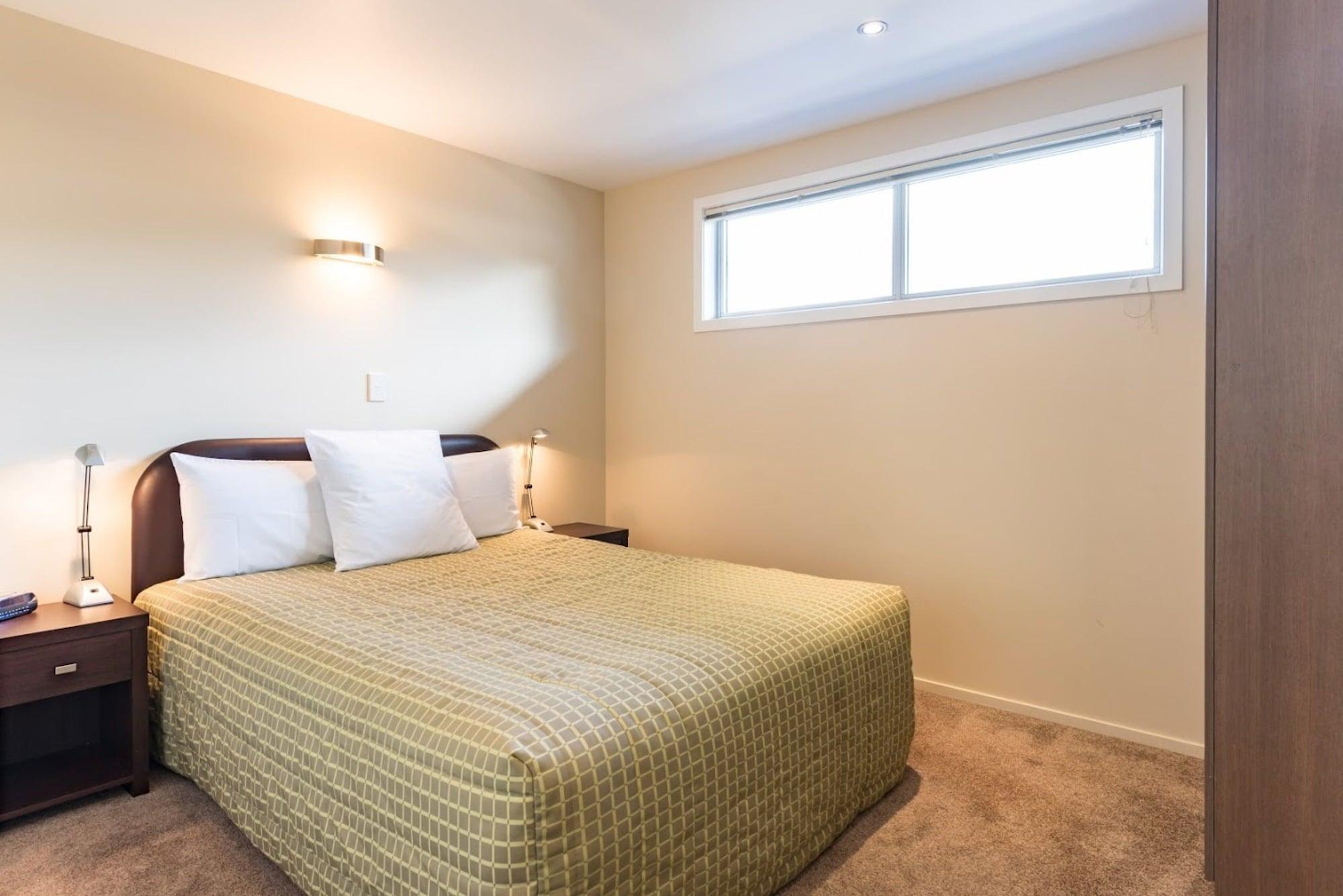 Edgewater Palms Apartments Пайхия Екстериор снимка