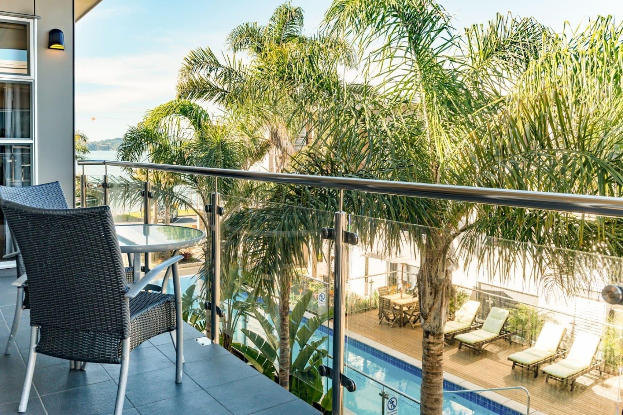 Edgewater Palms Apartments Пайхия Екстериор снимка