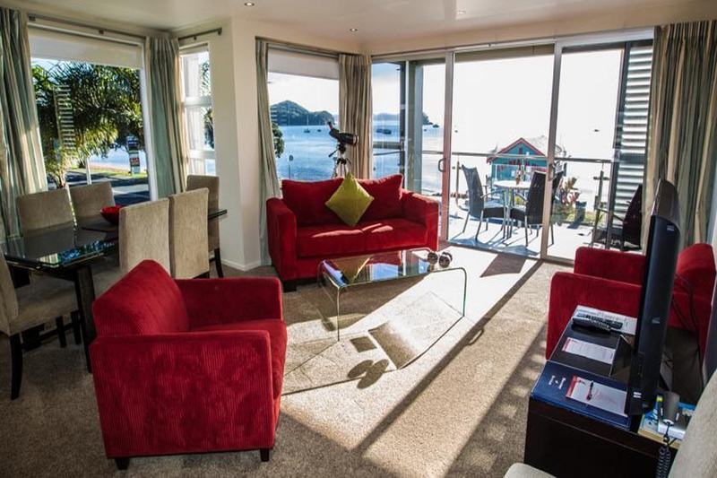 Edgewater Palms Apartments Пайхия Екстериор снимка